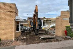 The-demolition-of-school-building-img-3