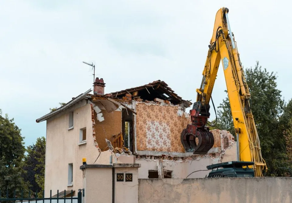 How Long Does a Typical House Demolition Take